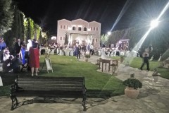 Ο κήπος το  βράδυ